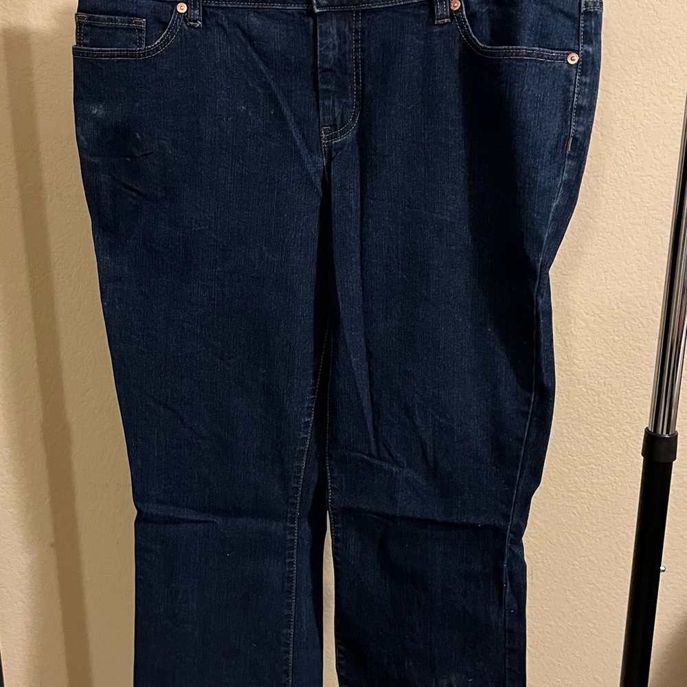 Apt. 9 Cropped Flare Jeans - Picture 3 of 3
